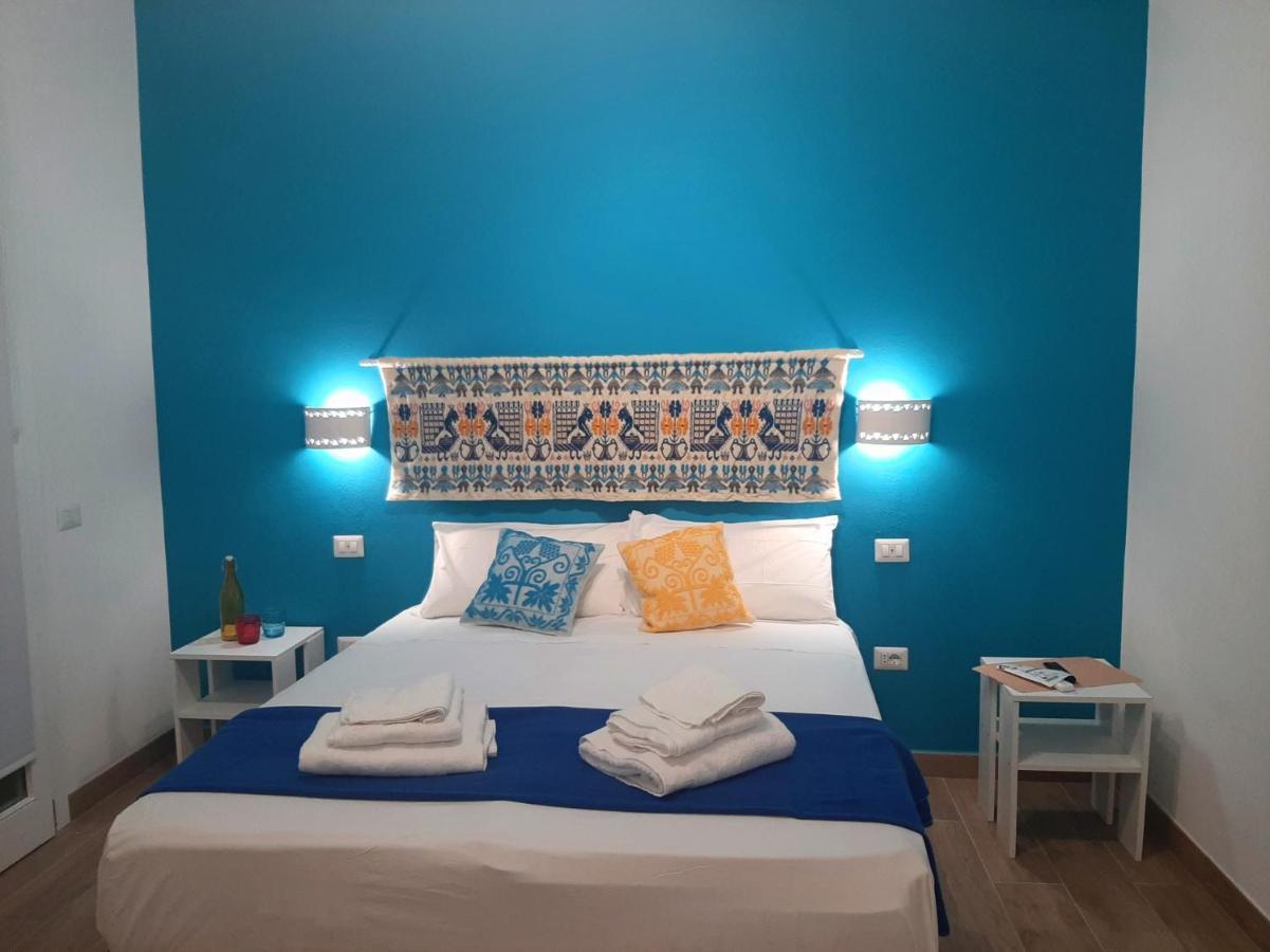 Отель Camera Olbia Centro, Vacanze Olbia E Dintorni Экстерьер фото