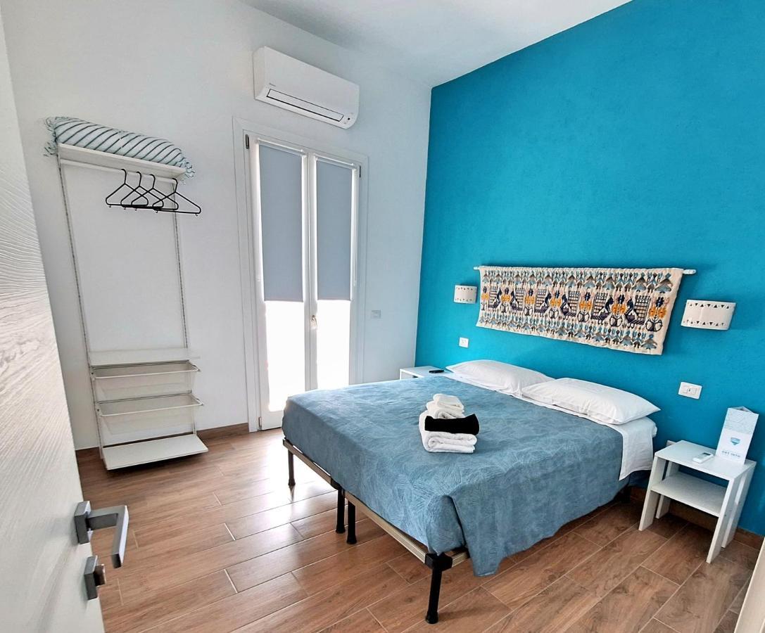 Отель Camera Olbia Centro, Vacanze Olbia E Dintorni Экстерьер фото